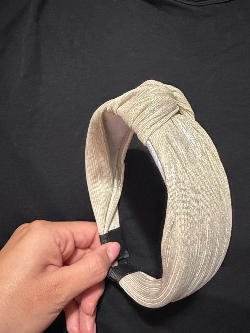 Elegant Cream Knotted Headband - Classic Women’s Accessory